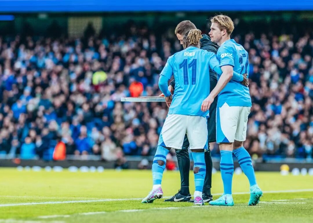 快船98-92逆转活塞