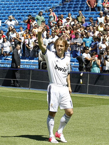 成都明星双打表演赛，丁俊晖张碧晨VS墨菲谢天华，谁能胜出？