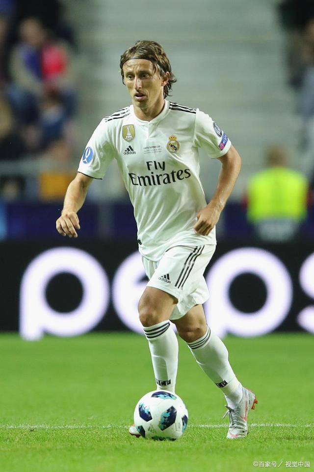 英超｜补赛力争双杀维拉 红军期待10分领跑