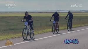 2019 赛季：圣地亚哥教士队新秀塔提斯在春训展现恐怖弹跳力，成为网络热点